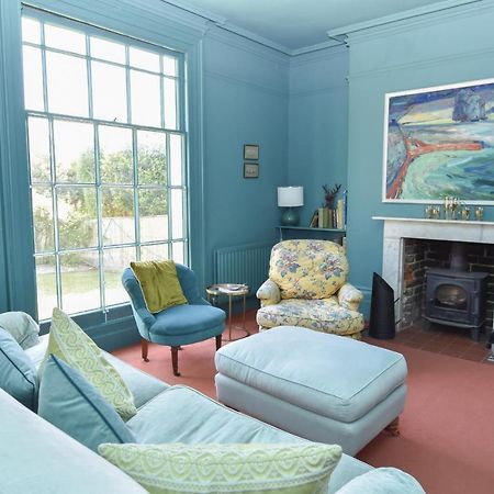 Arden Villa, Sleeps 8, Moments From The Golden Sandy Beach Of Ryde Ryde  Bagian luar foto