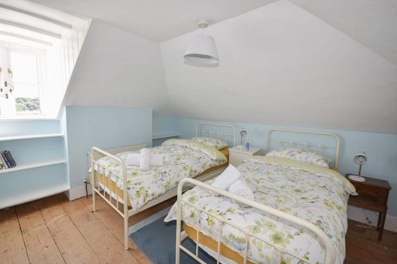 Arden Villa, Sleeps 8, Moments From The Golden Sandy Beach Of Ryde Ryde  Bagian luar foto