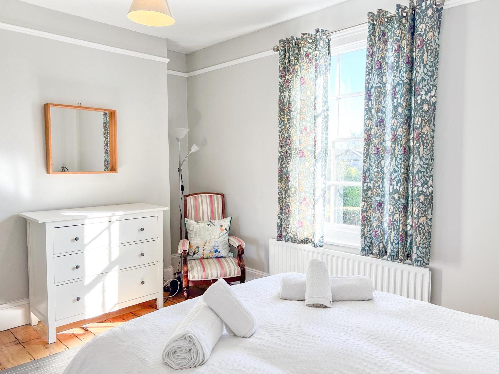 Arden Villa, Sleeps 8, Moments From The Golden Sandy Beach Of Ryde Ryde  Bagian luar foto